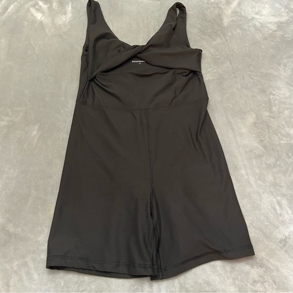 New! WeWoreWhat Onesie Twist Cutout Romper Black 27555 - Picture 3 of 10